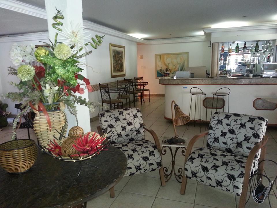 Hotel Vitoria Garden à Águas de Lindóia Extérieur photo
