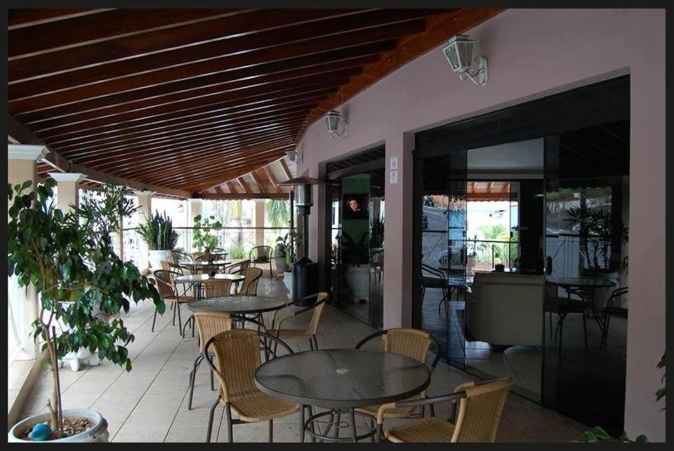 Hotel Vitoria Garden à Águas de Lindóia Extérieur photo